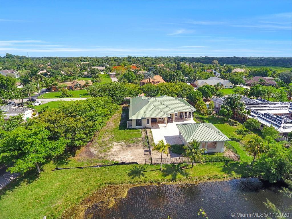 Laurel Oaks - Residential