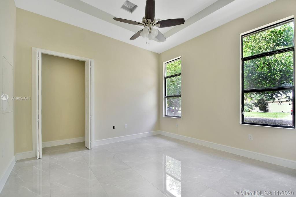 Laurel Oaks - Residential