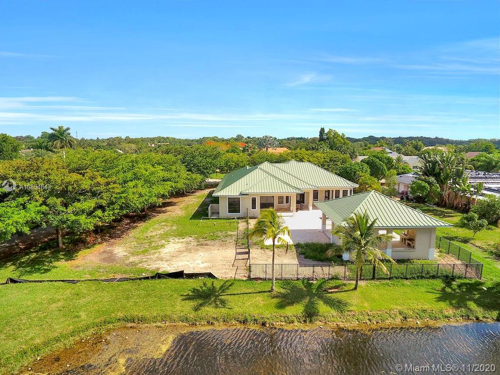 Laurel Oaks - Residential