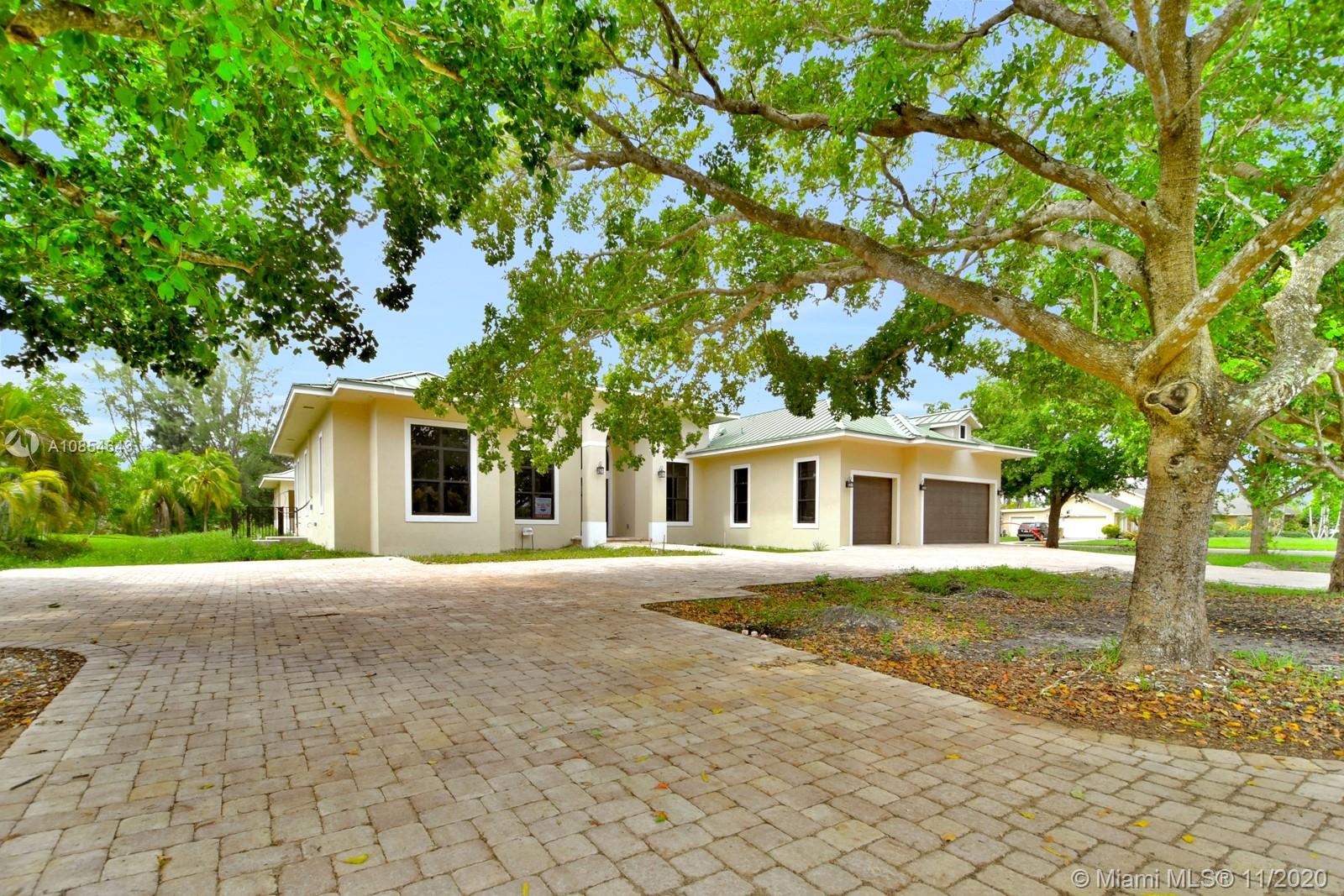 Laurel Oaks - Residential