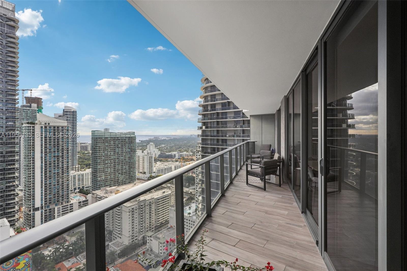 801 SMA RESIDENCES CONDO - Residential