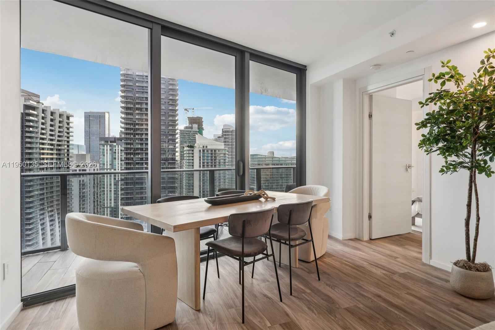 801 SMA RESIDENCES CONDO - Residential