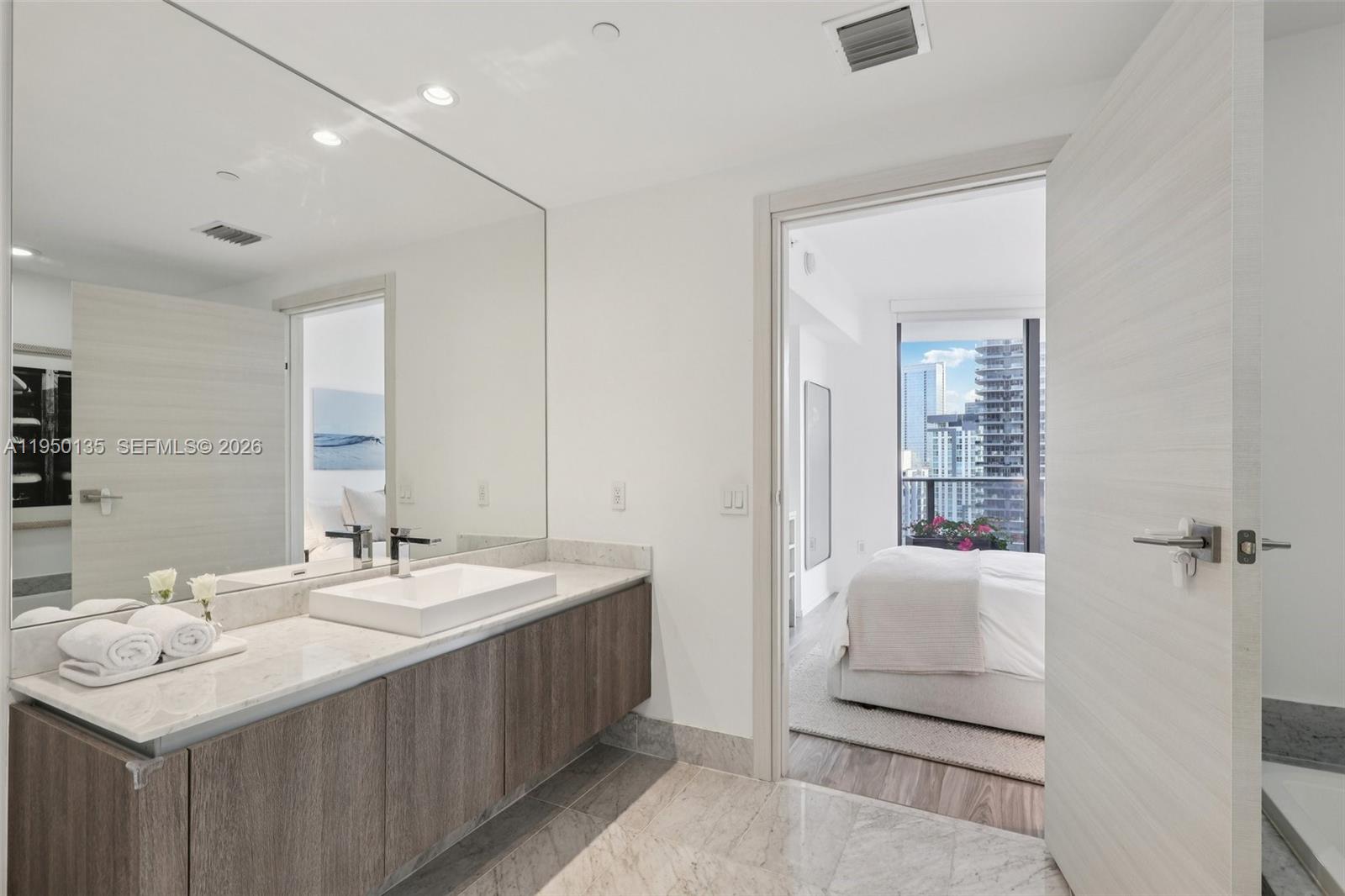 801 SMA RESIDENCES CONDO - Residential