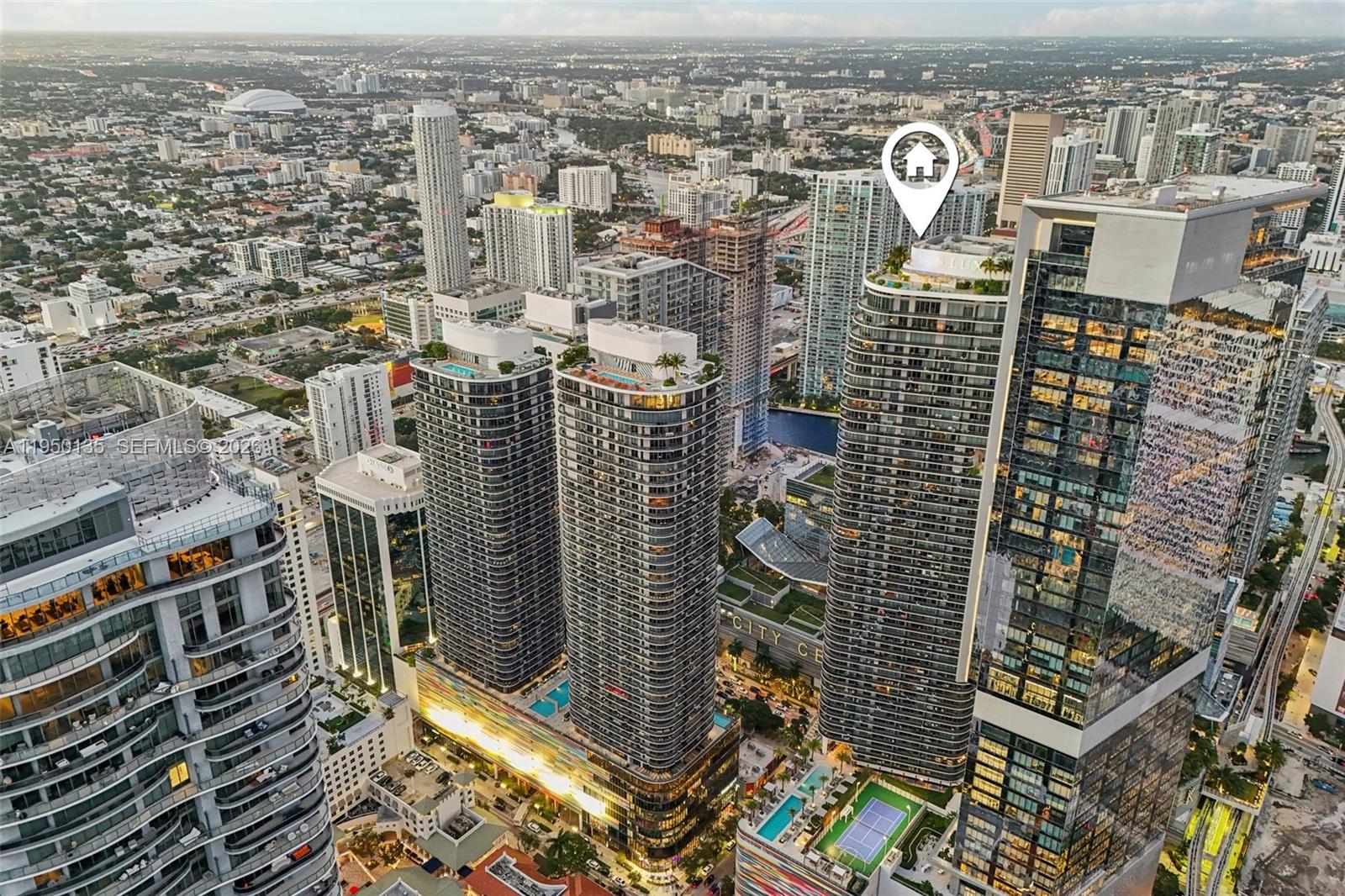 801 SMA RESIDENCES CONDO - Residential