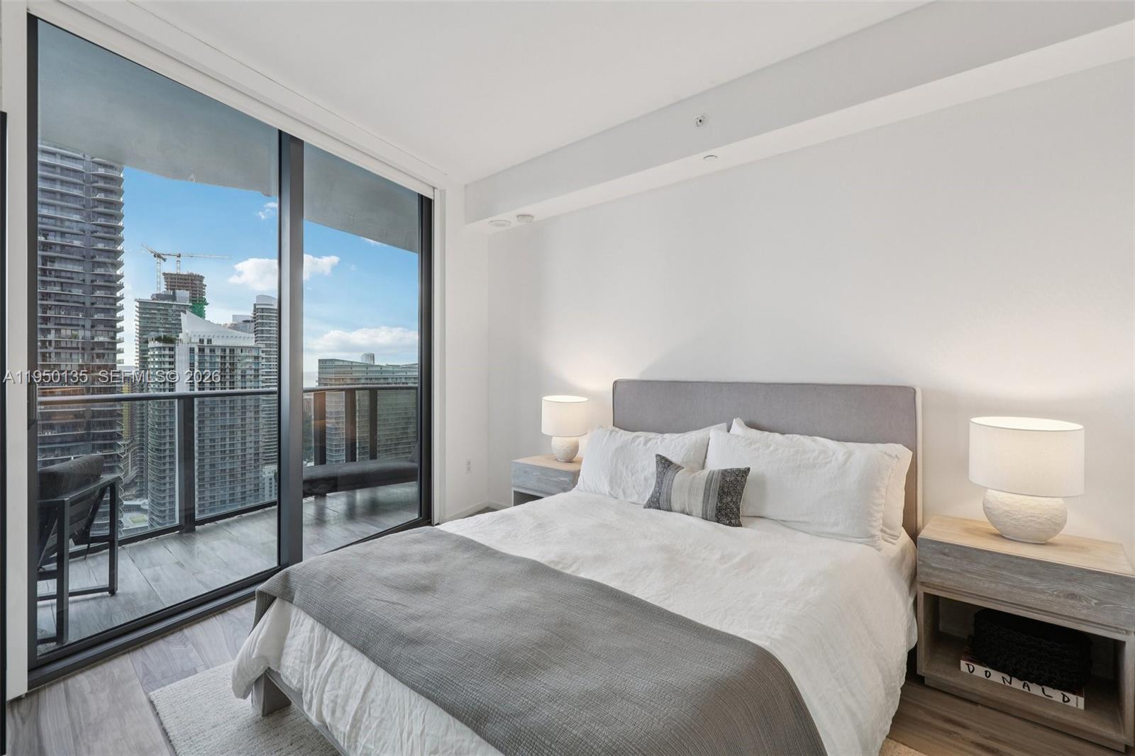 801 SMA RESIDENCES CONDO - Residential