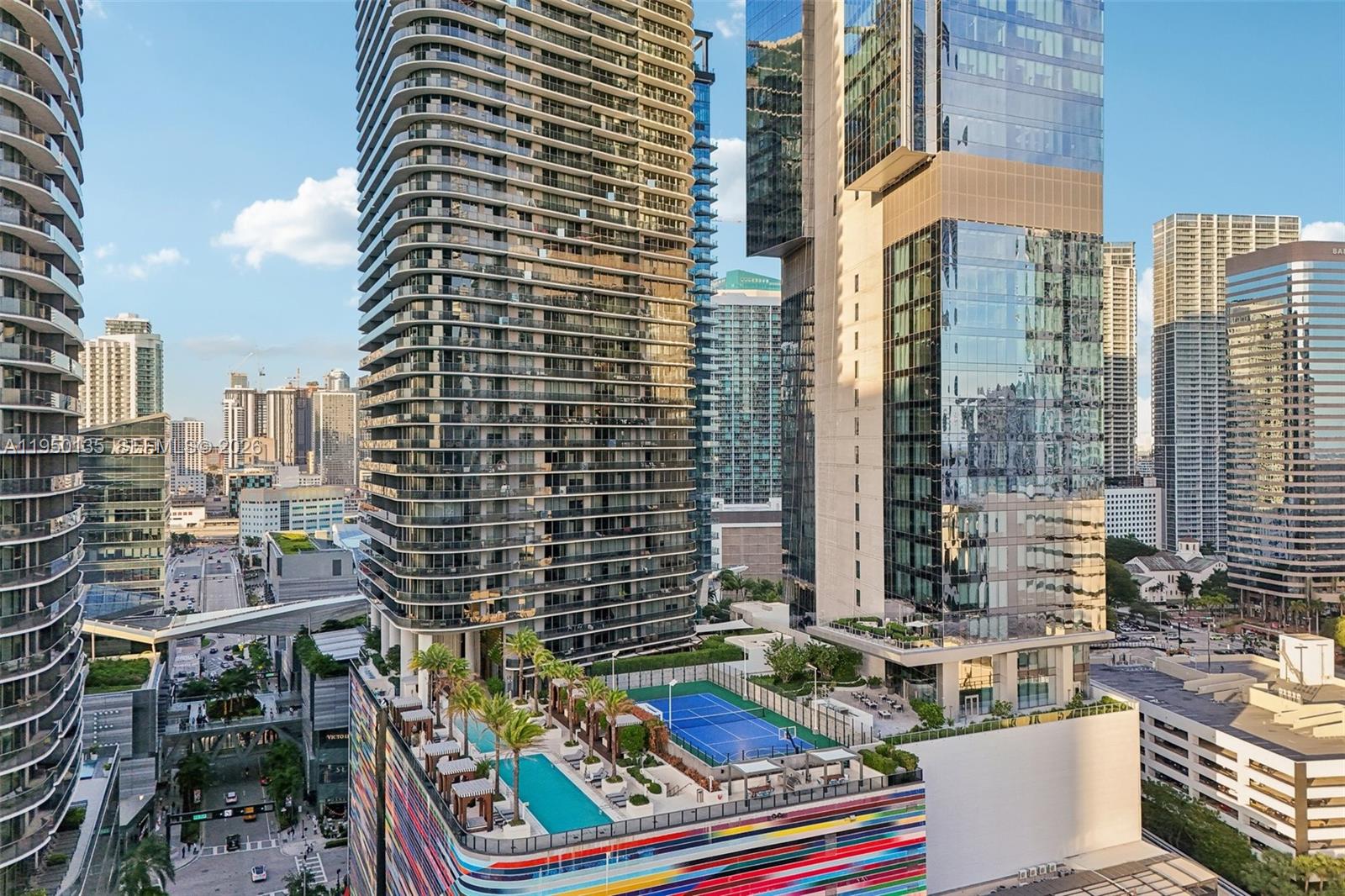 801 SMA RESIDENCES CONDO - Residential