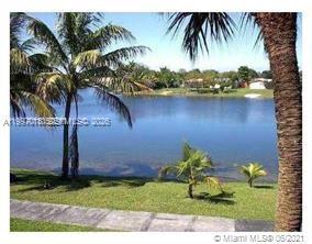 PROMENADE AT KENDALE LAKE - Residential Lease