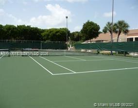 PROMENADE AT KENDALE LAKE - Residential Lease