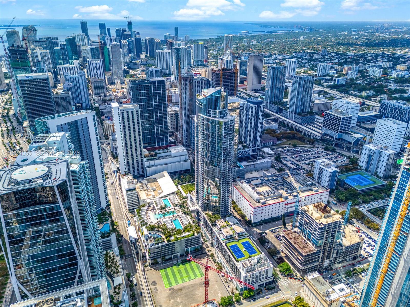 PARAMOUNT MIAMI WORLDCENT - Residential