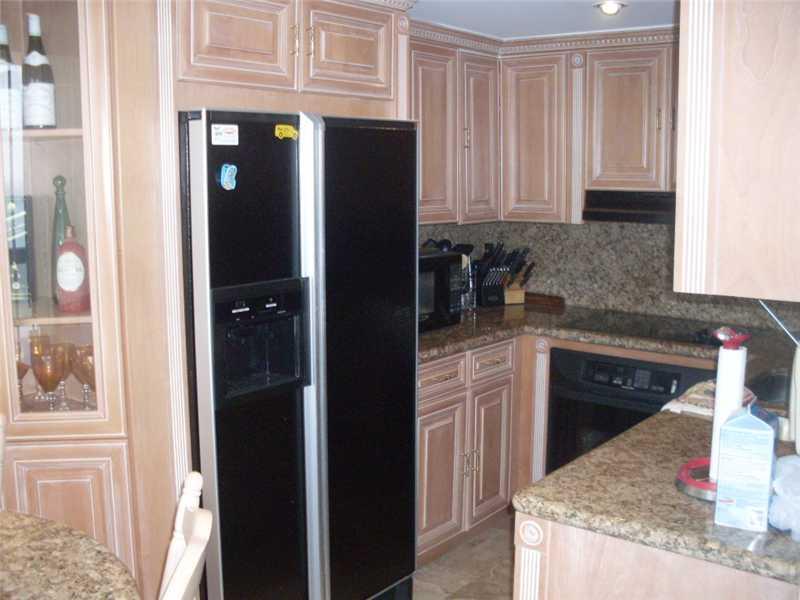 CLUB ATLANTIS CONDO - Residential Lease