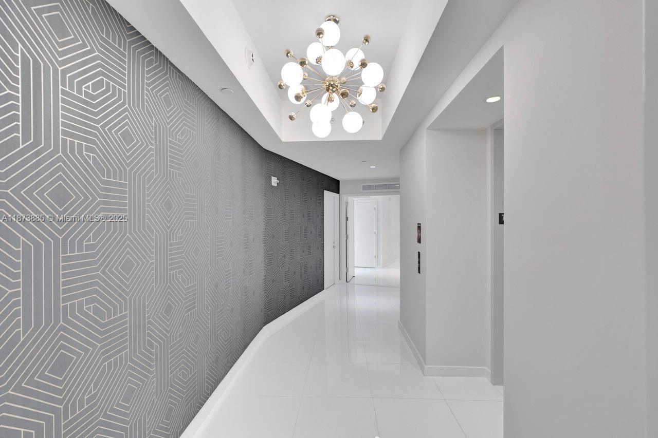 PARAMOUNT MIAMI WORLDCENT - Residential