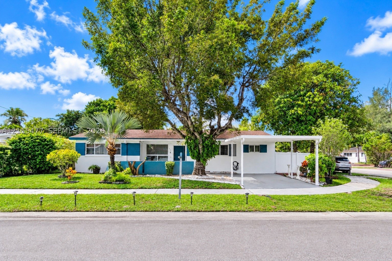 2510 NE 208th Ter