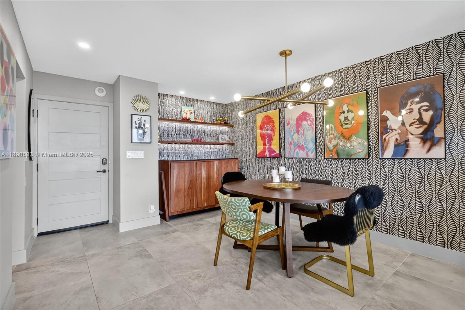 ARLEN HOUSE EAST CONDO - Residential