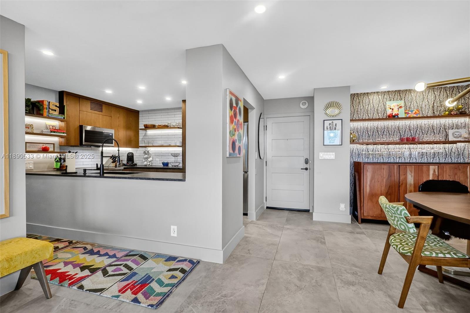 ARLEN HOUSE EAST CONDO - Residential