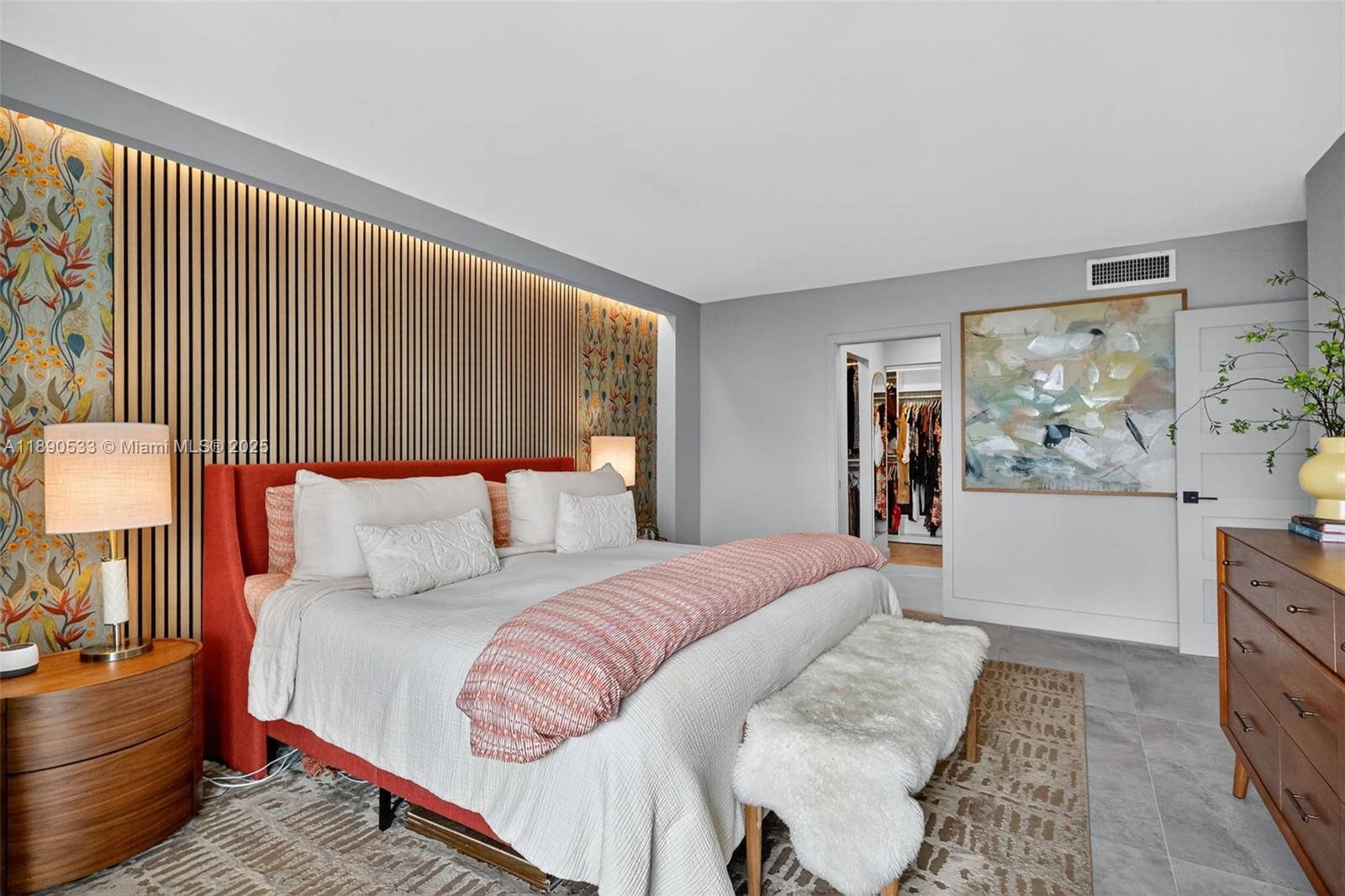 ARLEN HOUSE EAST CONDO - Residential