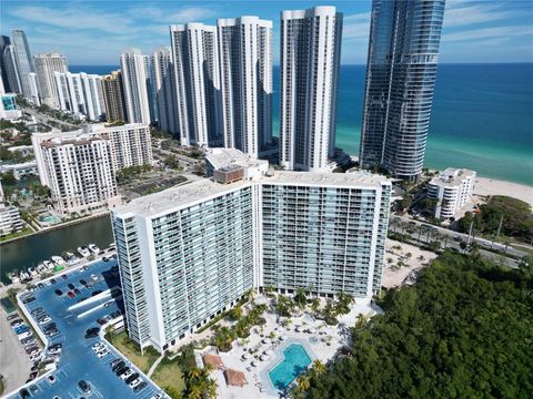 Photo of 100 Bayview Dr #526, Sunny Isles Beach, FL 33160 (MLS # A11890533)