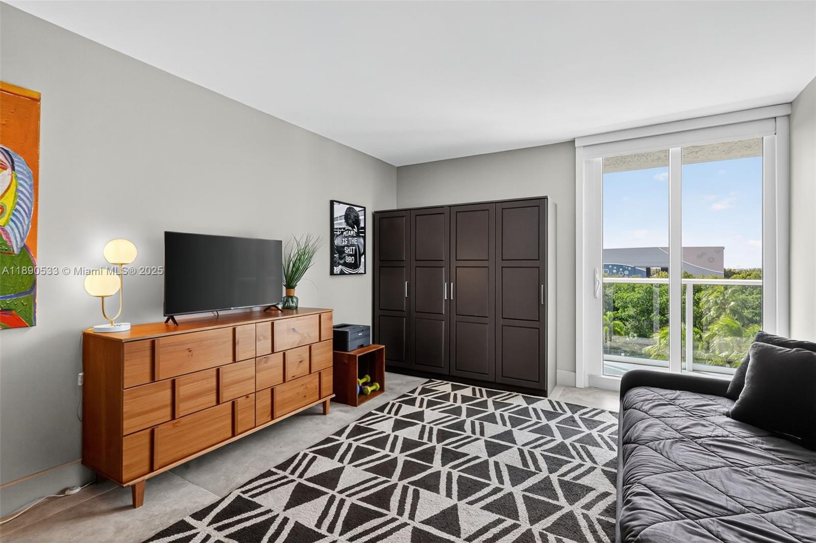 ARLEN HOUSE EAST CONDO - Residential