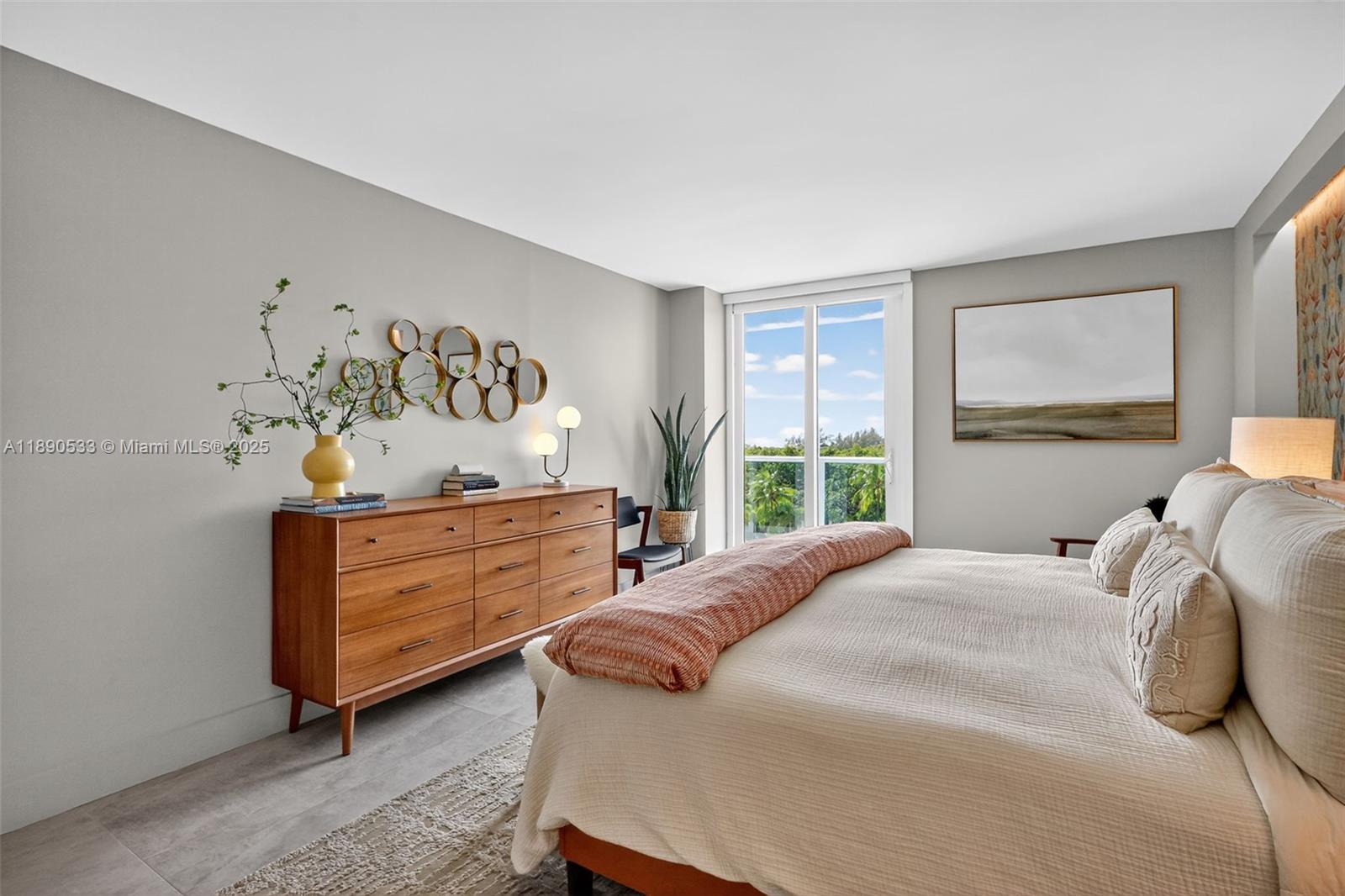 ARLEN HOUSE EAST CONDO - Residential