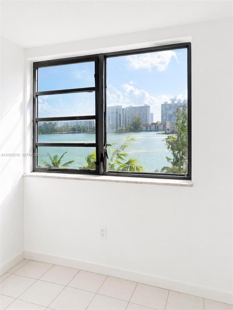 POINT EAST SEC II CONDO - Residential