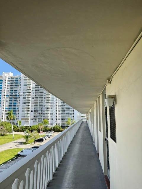 POINT EAST SEC II CONDO - Residential