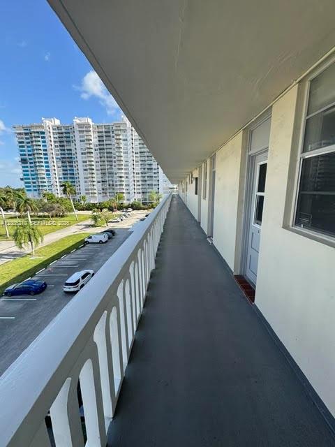 POINT EAST SEC II CONDO - Residential