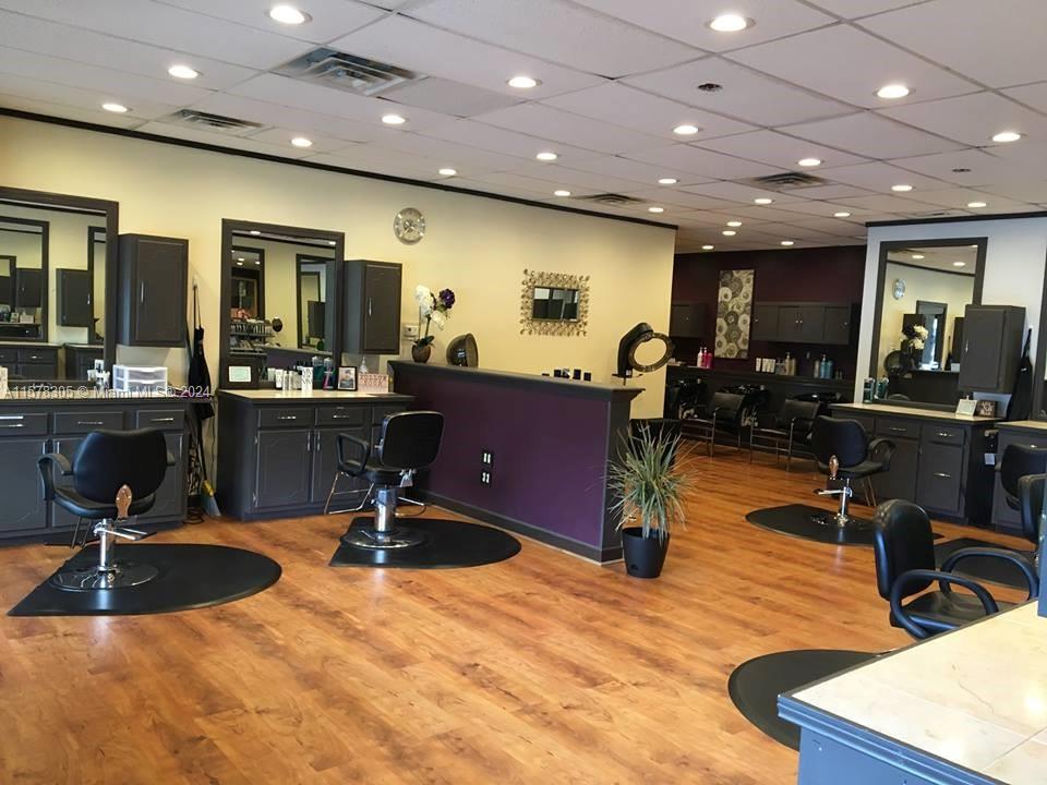 IVY CONDO - Residential Lease