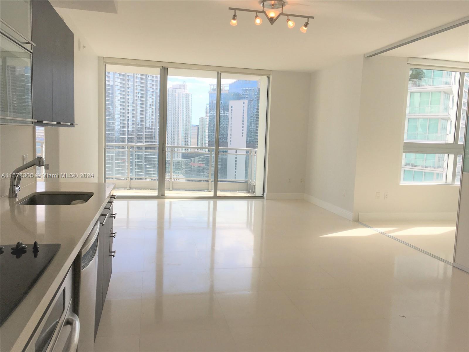 IVY CONDO - Residential Lease