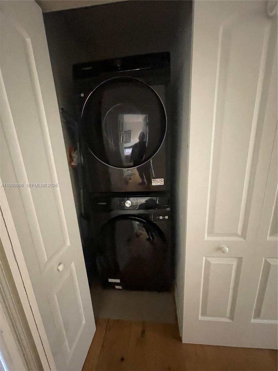 WILLIAMSBURG AT HERITAGE - Residential