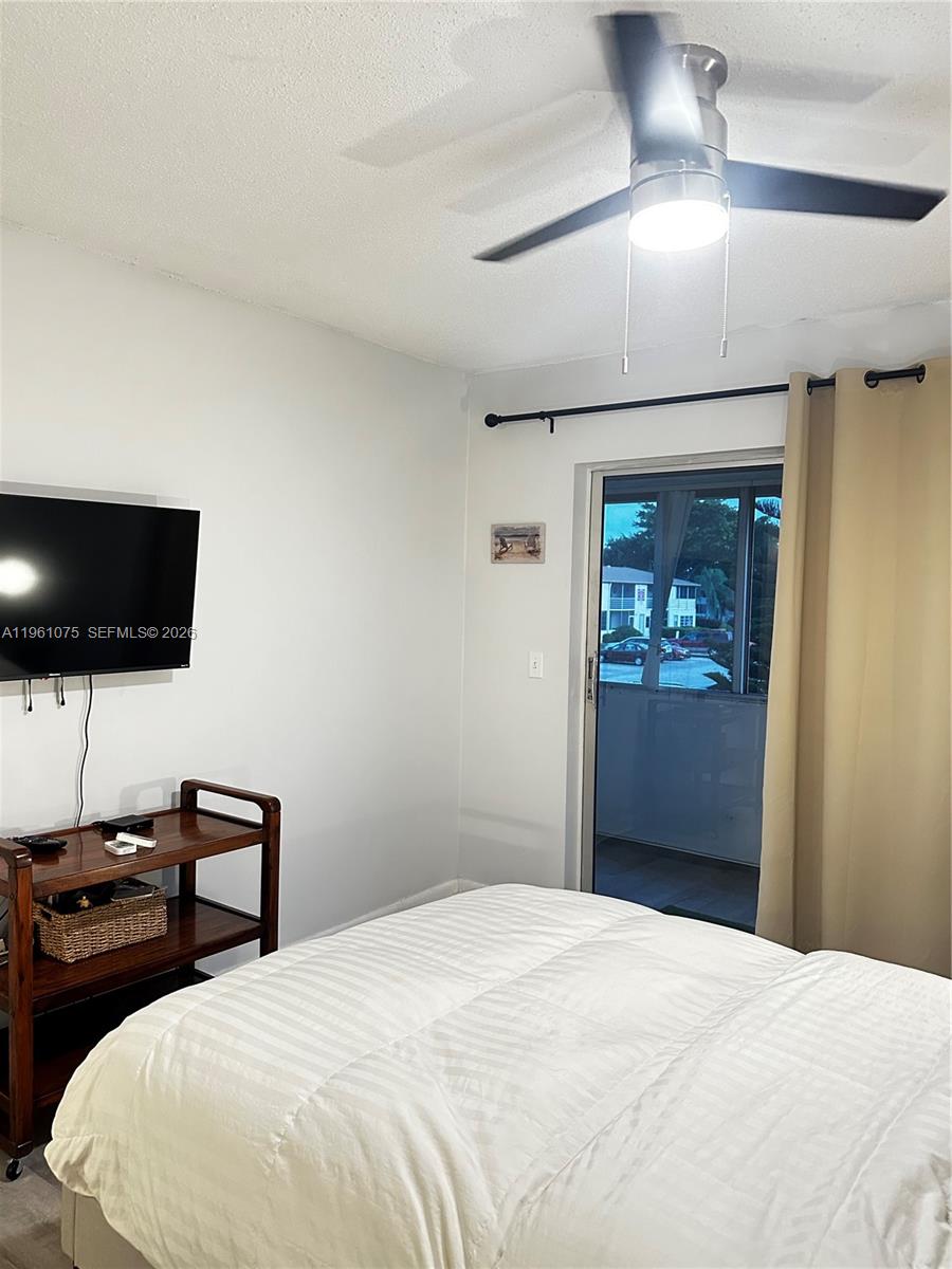 CAMBRIDGE CONDO - Residential