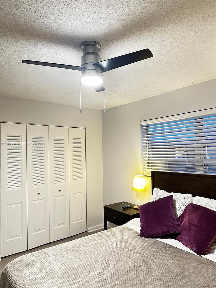 CAMBRIDGE CONDO - Residential