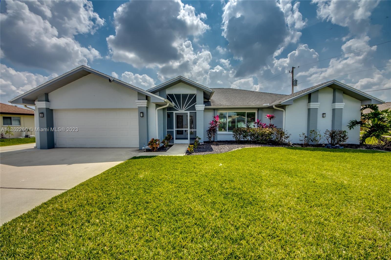 13317 Island Rd Rd, Fort Myers, Lee County, Florida - 3 Bedrooms  
2 Bathrooms - 