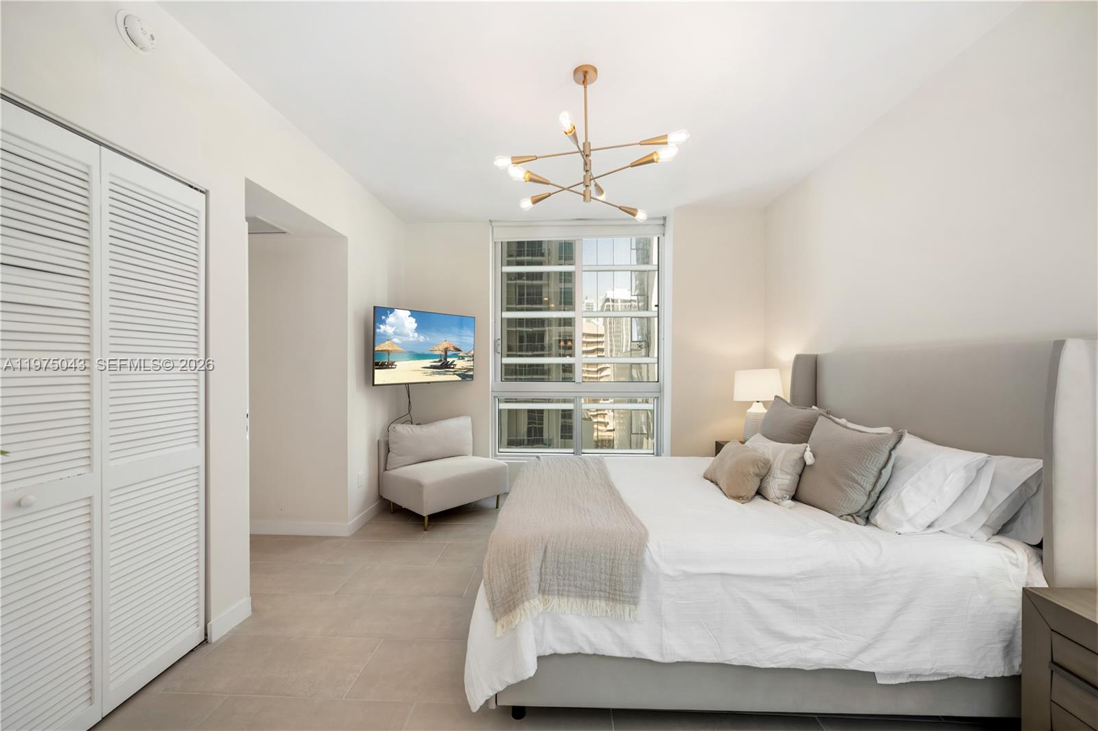 MET 1 CONDO - Residential Lease