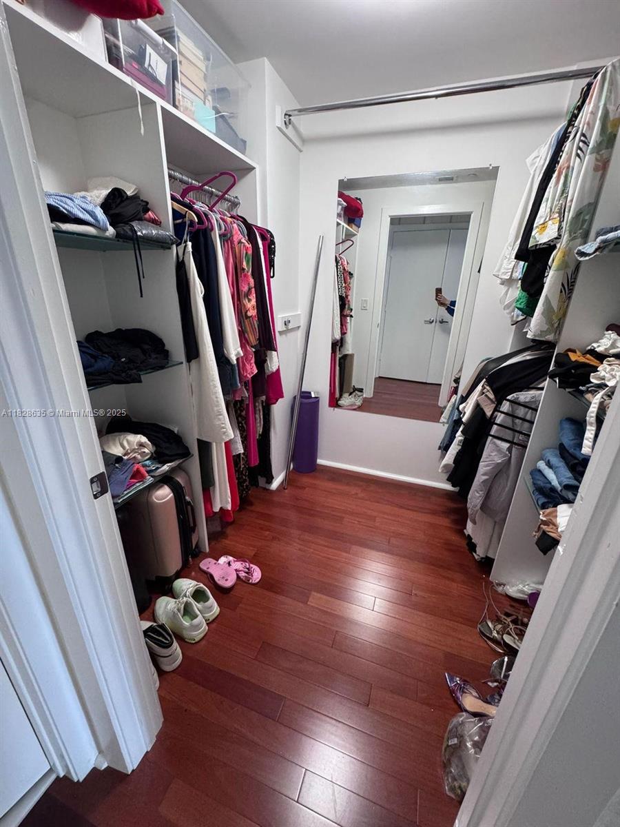 1060 BRICKELL CONDO - Residential