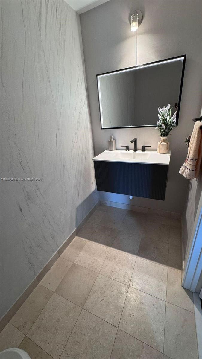 1060 BRICKELL CONDO - Residential