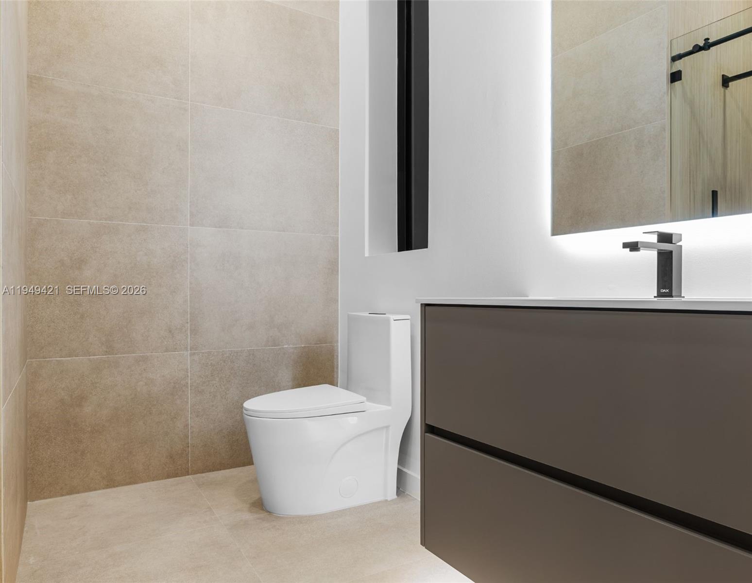 AMND MIAMI SUBURBAN ACRES - Residential