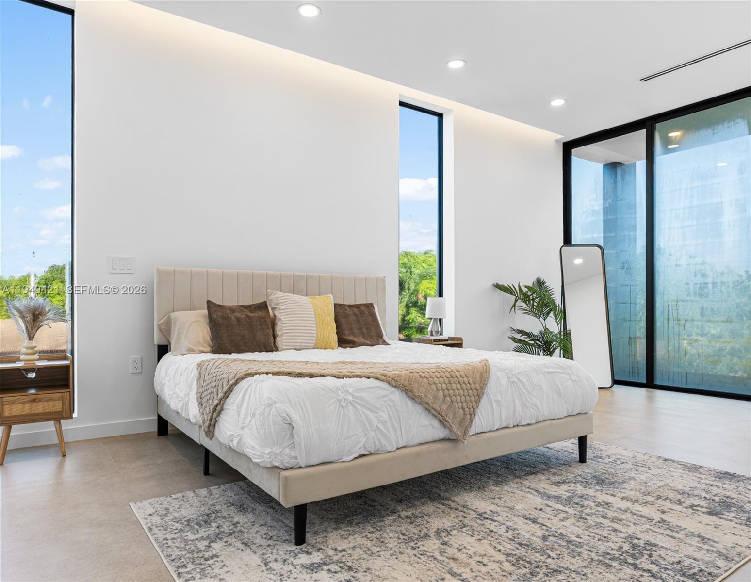 AMND MIAMI SUBURBAN ACRES - Residential