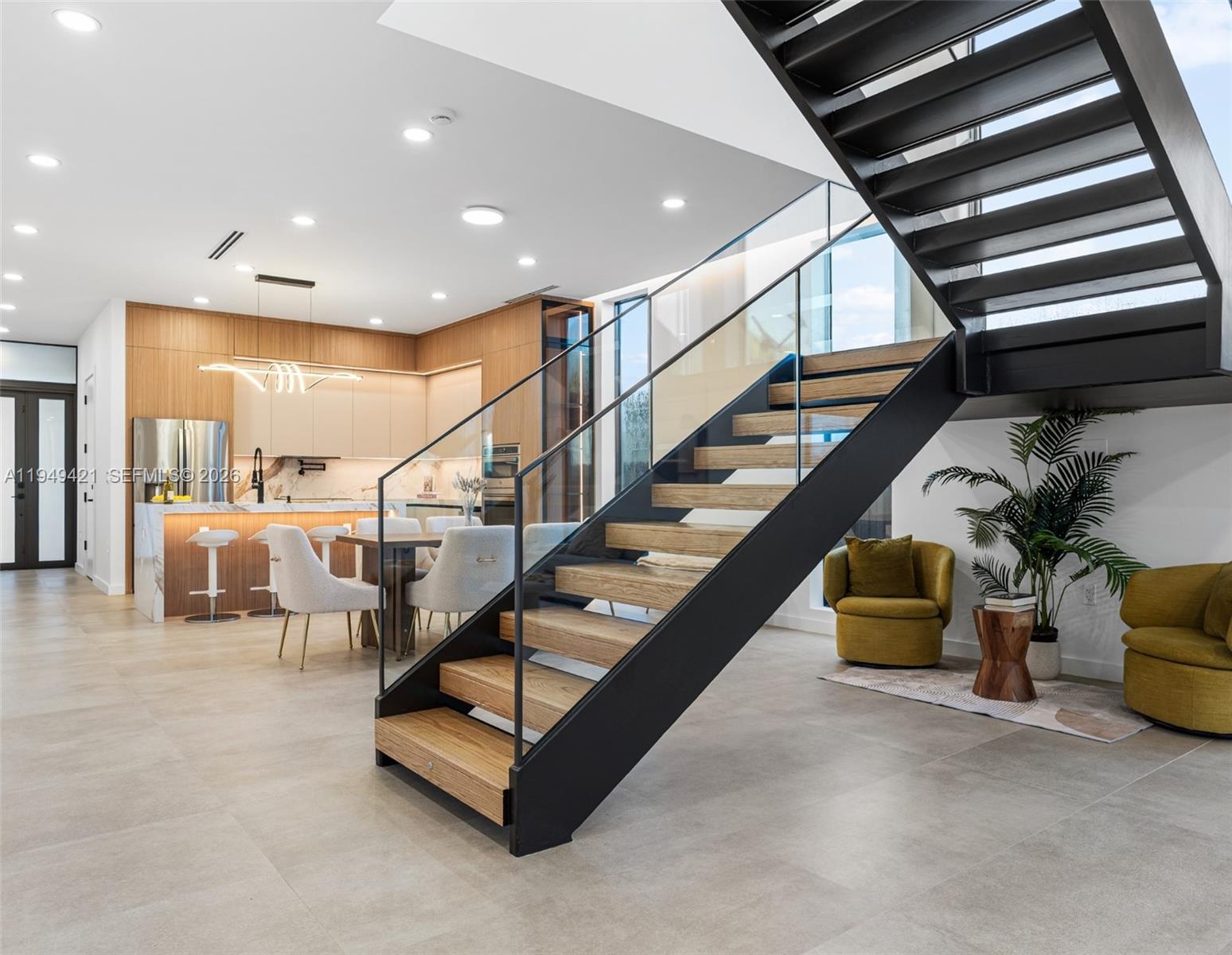 AMND MIAMI SUBURBAN ACRES - Residential