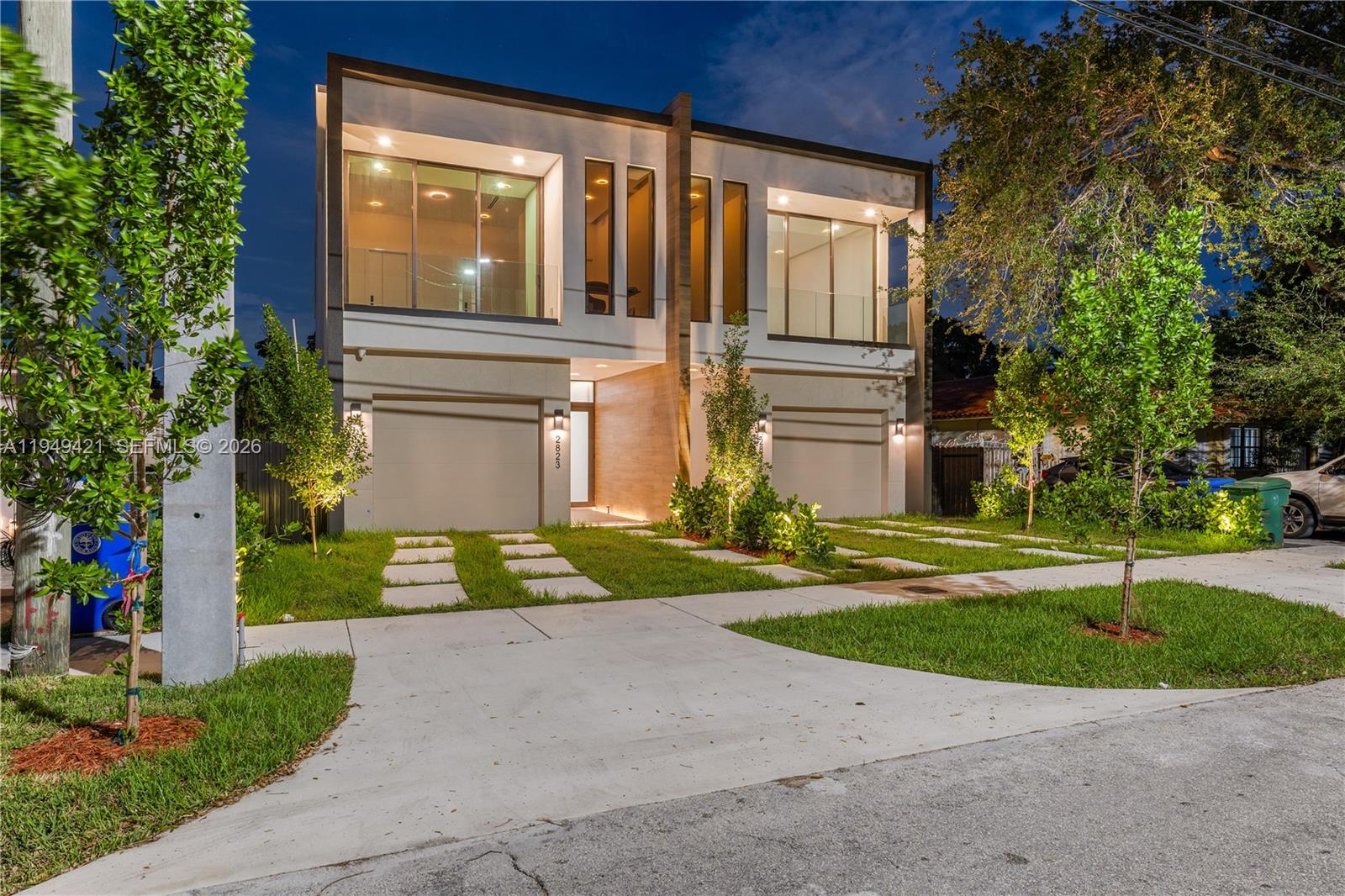 AMND MIAMI SUBURBAN ACRES - Residential