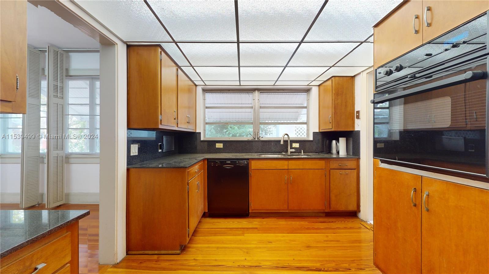 CORAL GABLES SEC C - Residential