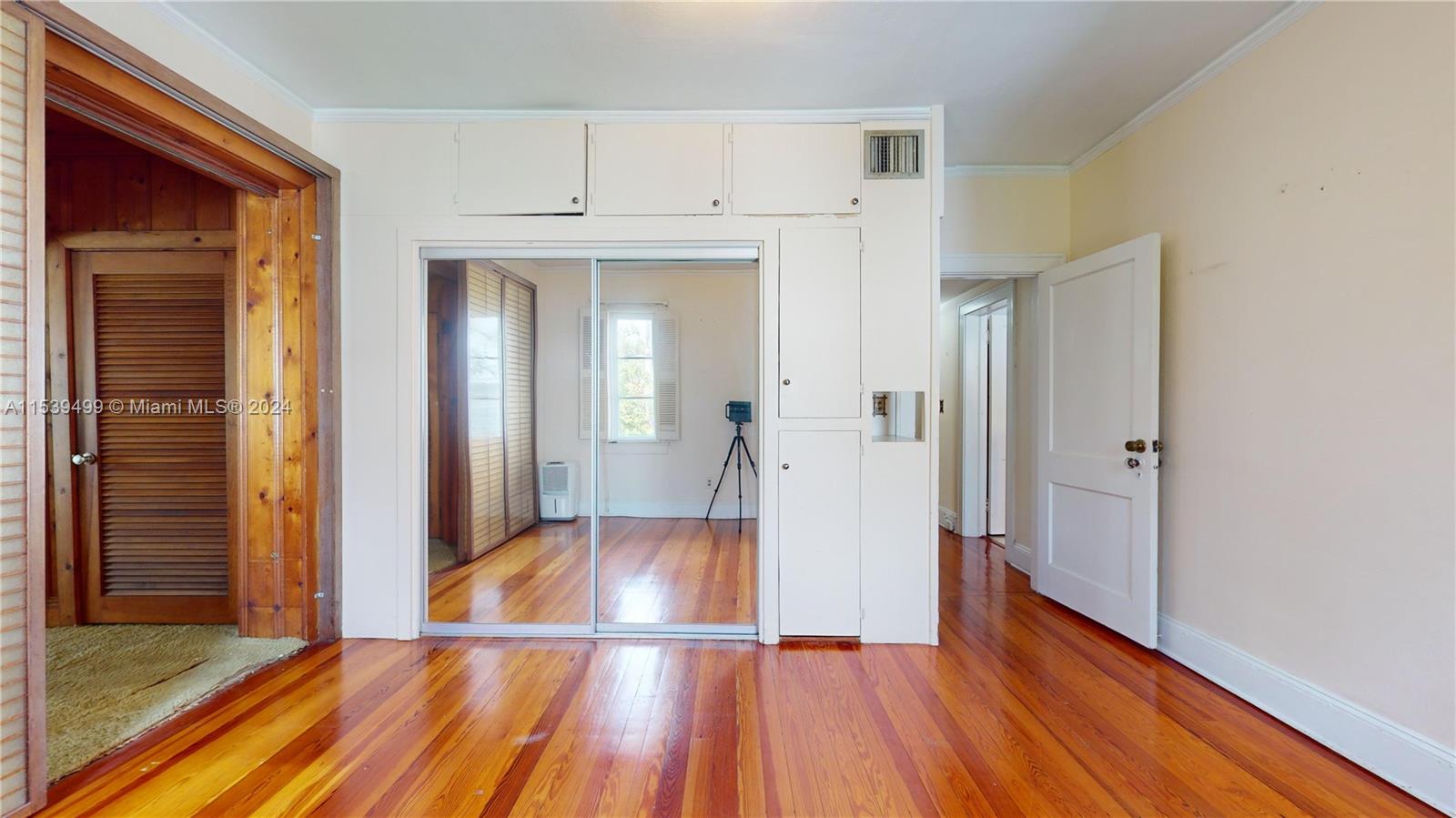 CORAL GABLES SEC C - Residential