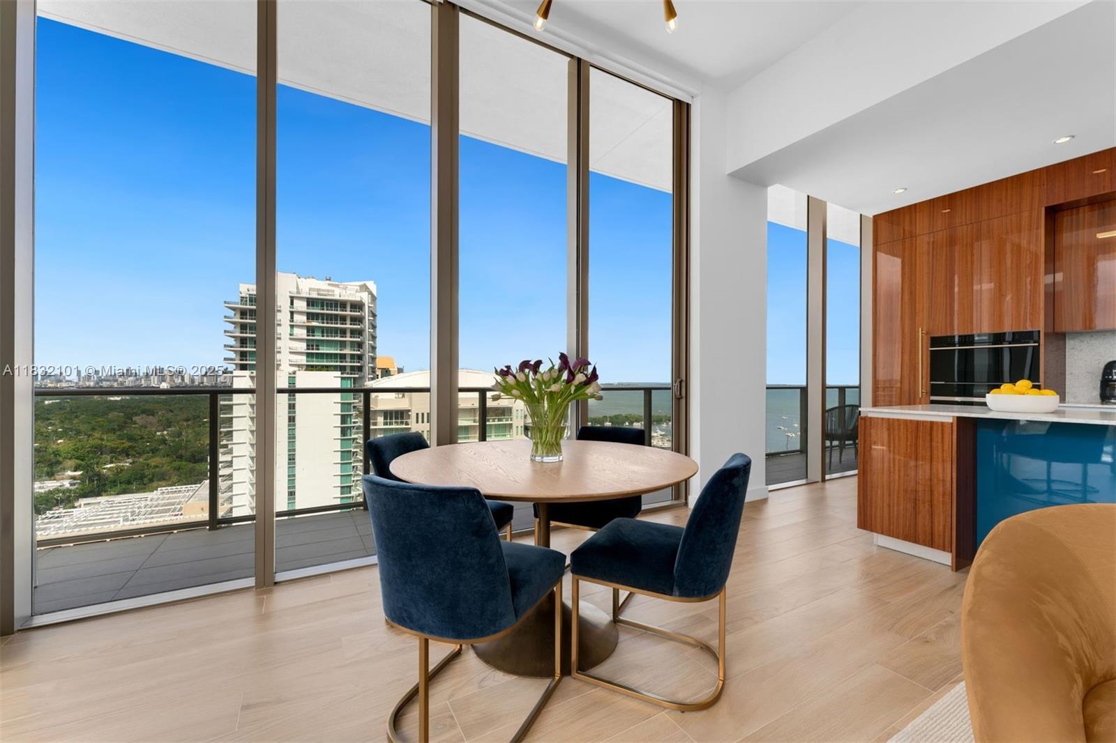 2655 S Bayshore Dr LPH 2012
