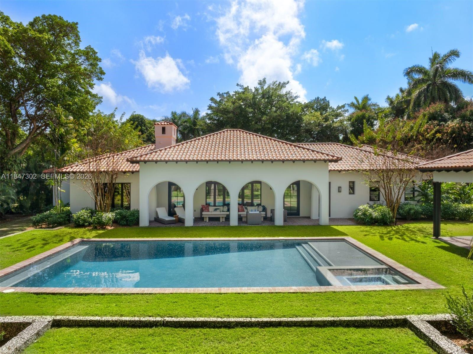 COCOA PLUM HEIGHTS SUB - Residential