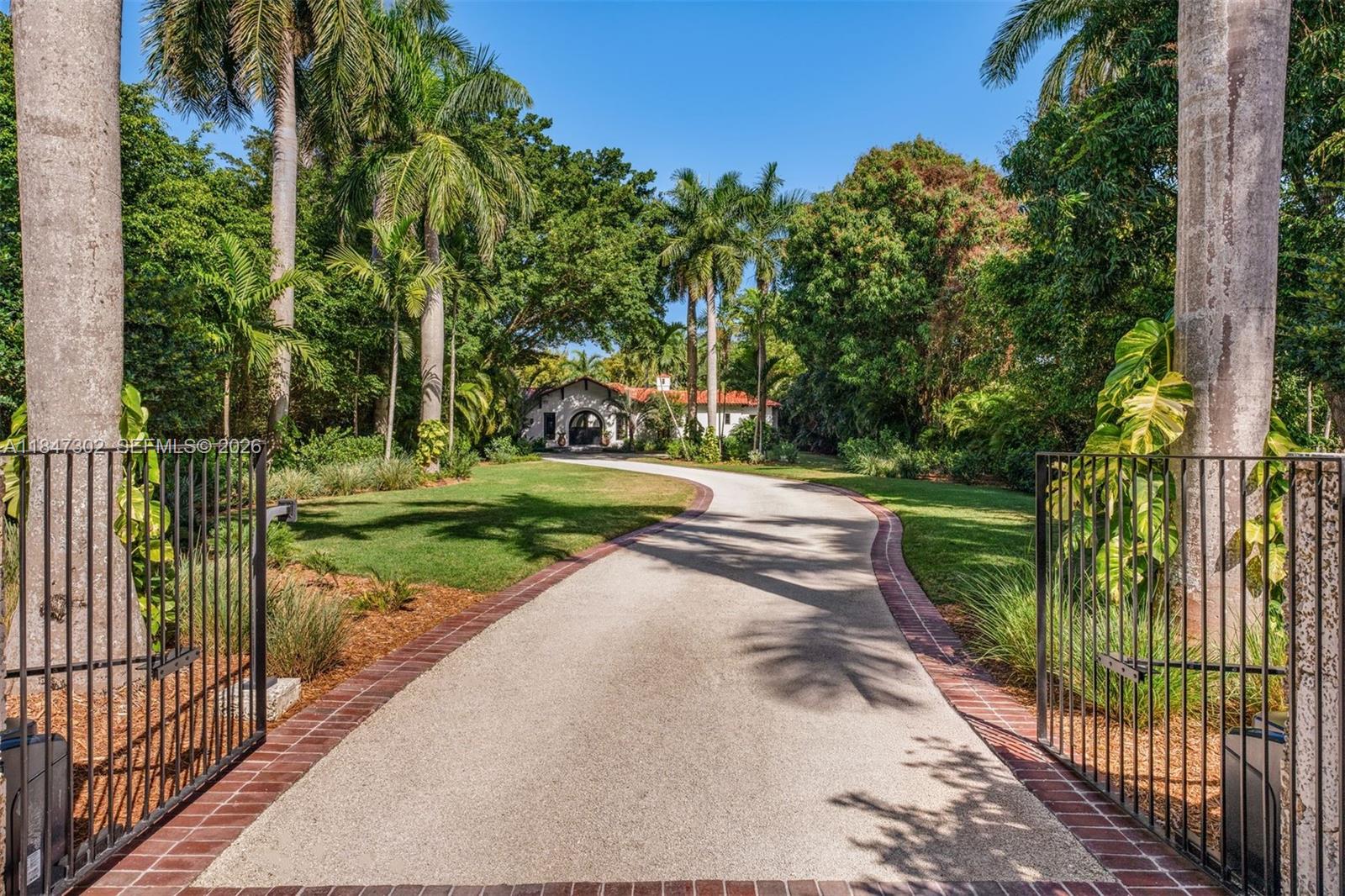 COCOA PLUM HEIGHTS SUB - Residential