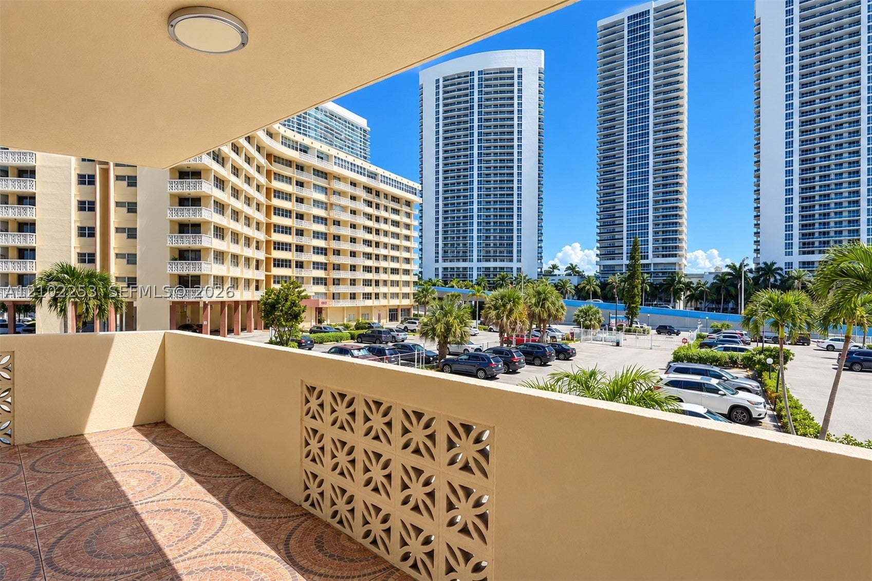 1833 S Ocean Dr 201