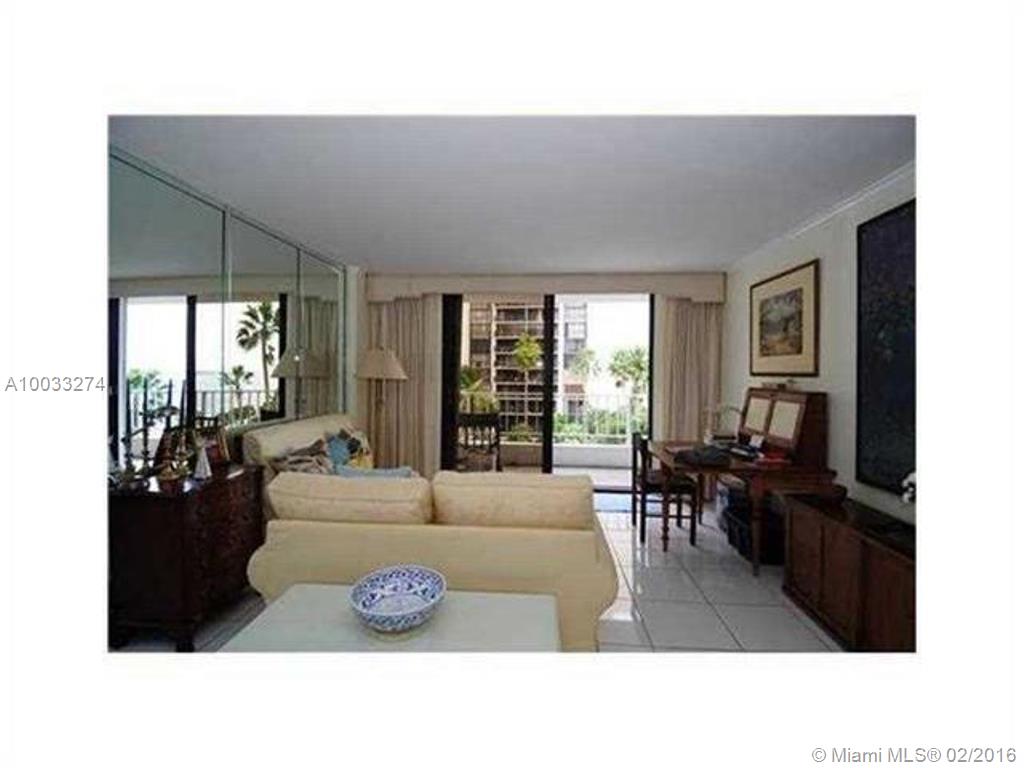 BRICKELL HARBOUR CONDO - Residential Lease