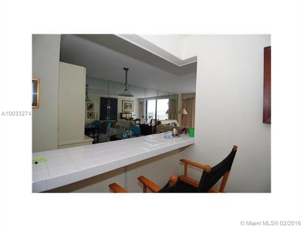 BRICKELL HARBOUR CONDO - Residential Lease
