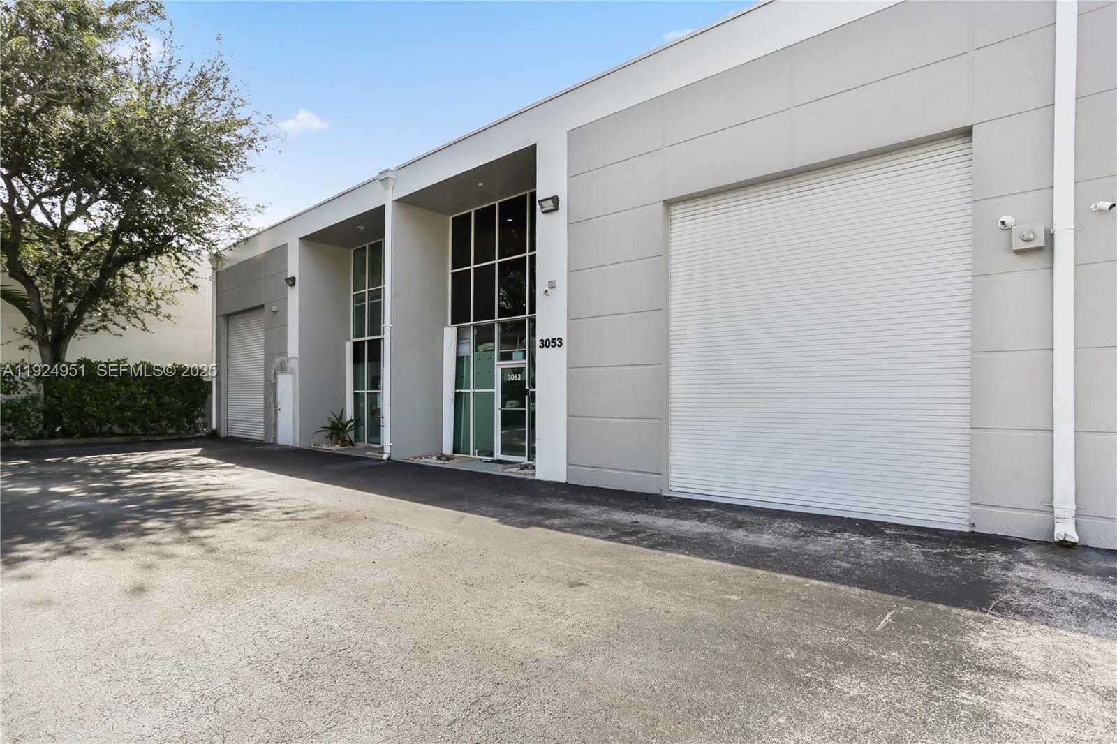 3053 NW 82nd Ave 3053