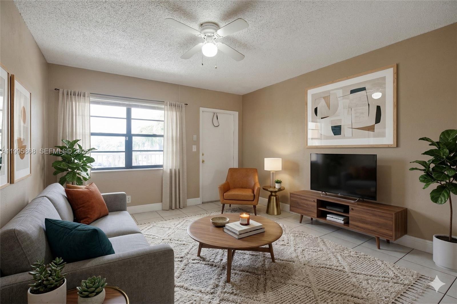 EL SOL AT MAIN STREET CON - Residential