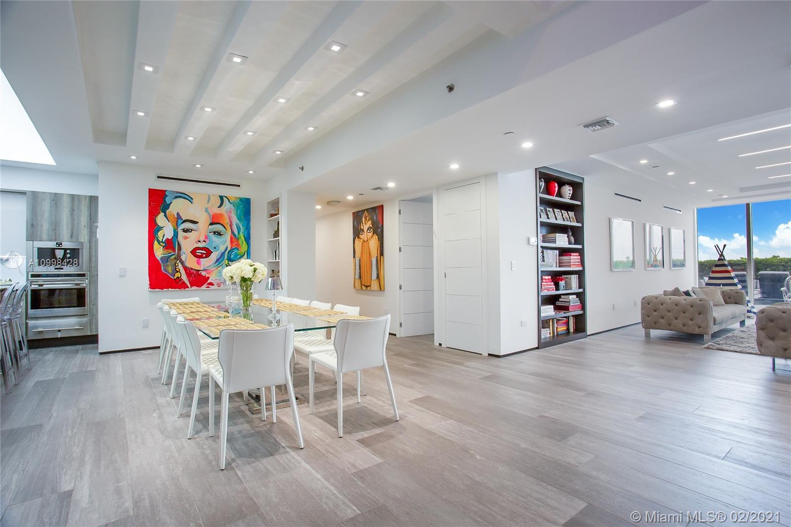 BEACH CLUB TWO CONDO TOWN - Residential