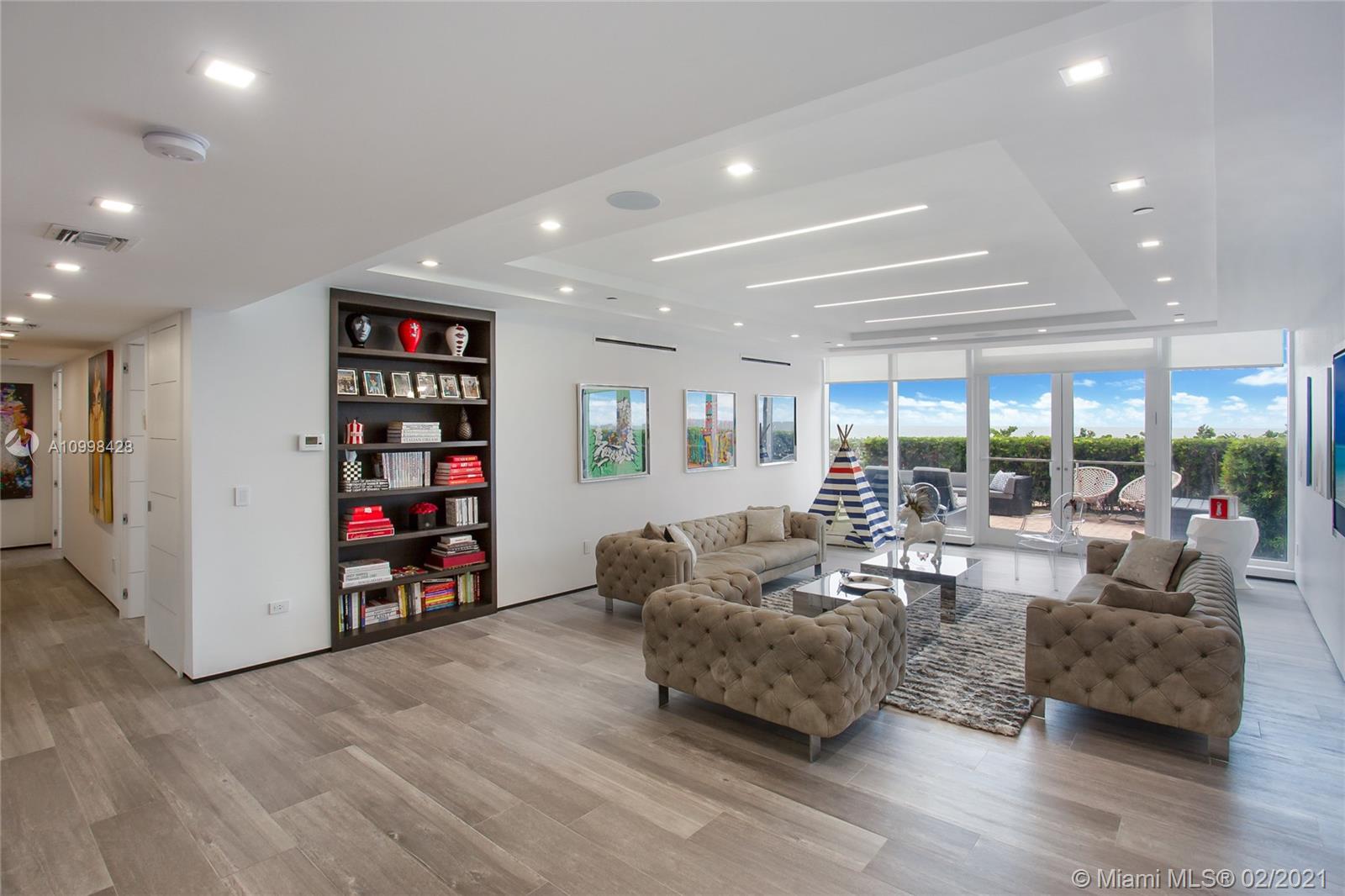 BEACH CLUB TWO CONDO TOWN - Residential